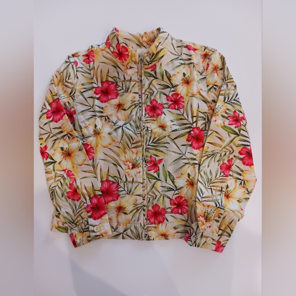 EP PRO golf skort and jacket.